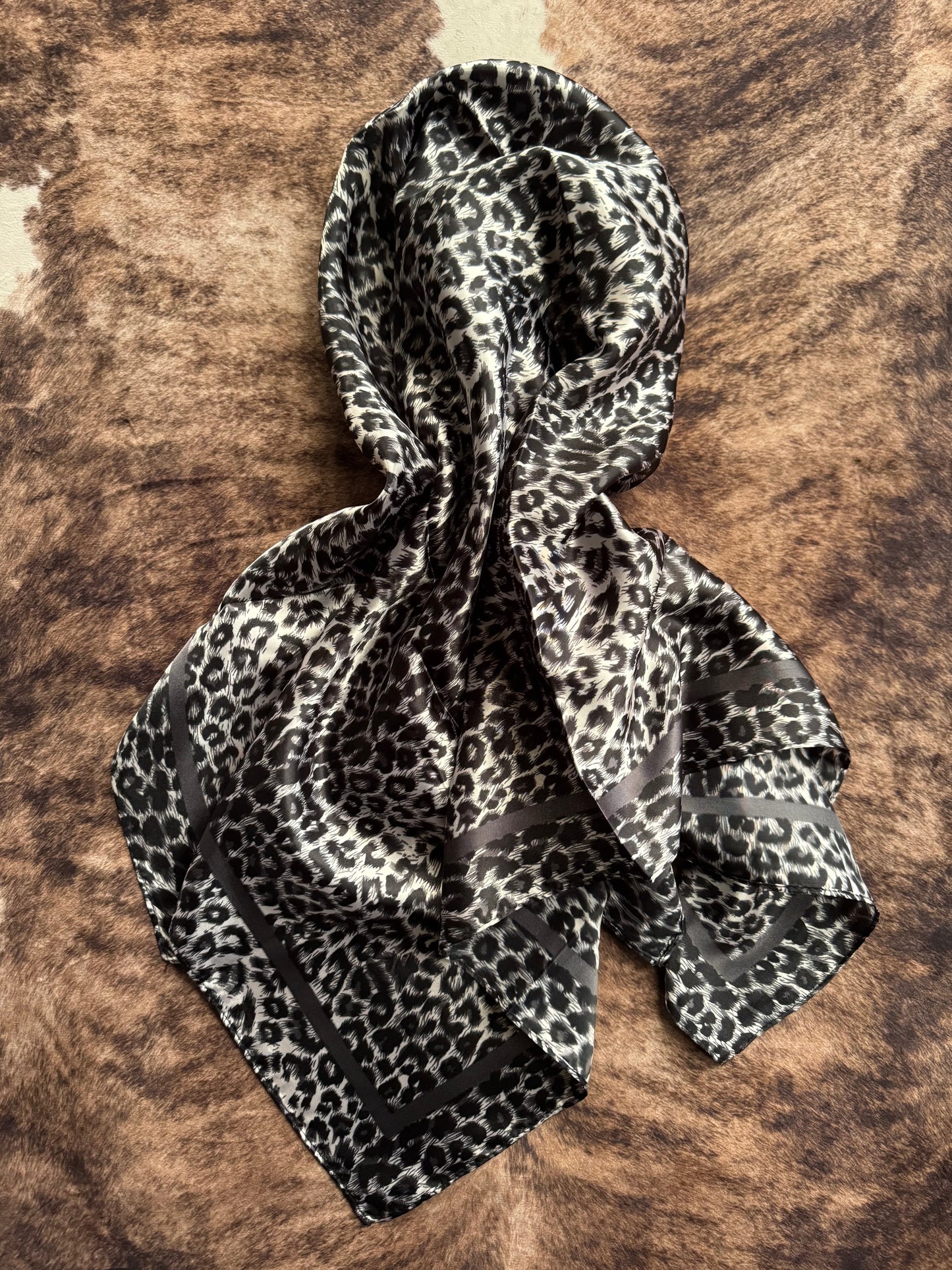 Snow Leopard Wild Rag